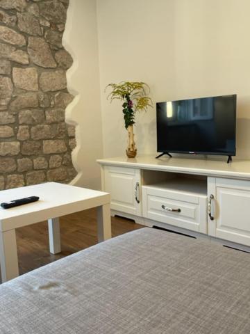 Apartment Concetta Cres Exterior photo